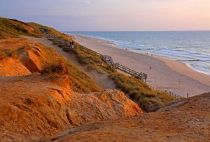 Rotes Kliff with beach, Kampen, North Sea island, Sylt, North Frisian Islands, North Frisia, Schleswig-Holstein, Germany, evening sun Rotes Kliff with beach, Kampen, North Sea island, Sylt, North Frisian Islands, North Frisia, Schleswig-Holstein, Germany, evening sun