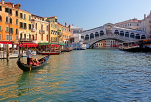 Gondola on the Grand Canal with Rialto Bridge, Venice, Veneto, Italy, UNESCO World Heritage Site