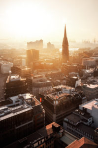 HafenCity Hamburg mit Elbphilharmonie und Mahnmal St. Nikolai HafenCity Hamburg mit Elbphilharmonie und Mahnmal St. Nikolai