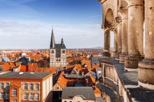 Quedlinburg im Harz von oben, Sachsen-Anhalt, Deutschland Quedlinburg im Harz von oben, Sachsen-Anhalt, Deutschland