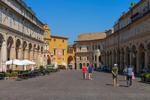 Piazza del Popolo, Fermo, Ascoli Piceno, Marche, Italy, Europe