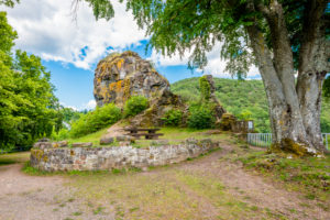 Burg Falkenstein im gleichnamigen Ort in der Pfalz im Donnersberg-Kreis, Burg Falkenstein im gleichnamigen Ort in der Pfalz im Donnersberg-Kreis,