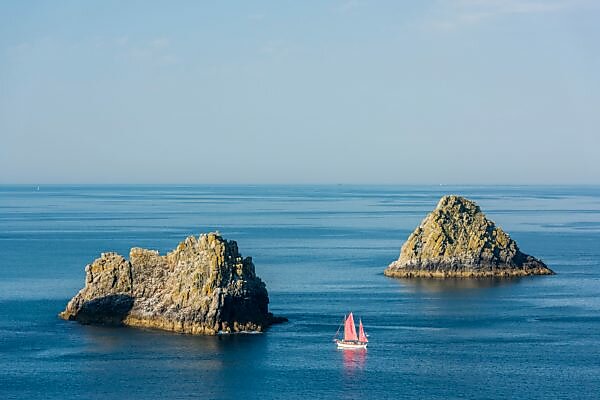 CAMARET-SUR-MER (Finistère). La Pointe des Pois.