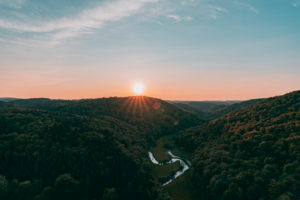 Großes Lautertal, Erbstetten, Ehingen, Baden-Württemberg, Deutschland, Europa, Sonnenuntergang Großes Lautertal, Erbstetten, Ehingen, Baden-Württemberg, Deutschland, Europa, Sonnenuntergang