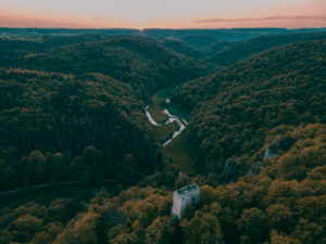 Ruins of Wartstein, Felsensburg, Großes Lautertal, Erbstetten, Ehingen, Baden-Württemberg, Germany, Europe, aerial view, sunset Ruins of Wartstein, Felsensburg, Großes Lautertal, Erbstetten, Ehingen, Baden-Württemberg, Germany, Europe, aerial view, sunset