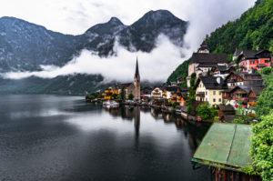 Hallstatt am Hallstätter See, Salzkammergut, clouds, fog, in the morning, Upper Austria, Austria, Europe Hallstatt am Hallstätter See, Salzkammergut, clouds, fog, in the morning, Upper Austria, Austria, Europe