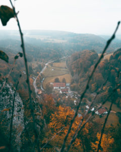 Lautertal, Große Lauter, Schwäbische Alb, Gundelfingen, Baden-Württemberg, Deutschland, Europa Lautertal, Große Lauter, Schwäbische Alb, Gundelfingen, Baden-Württemberg, Deutschland, Europa