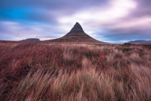 Europa, Nordeuropa, Island, Snaefellsnes, Grundarfjördur, Blick auf den Berg Kirkjufell Europa, Nordeuropa, Island, Snaefellsnes, Grundarfjördur, Blick auf den Berg Kirkjufell