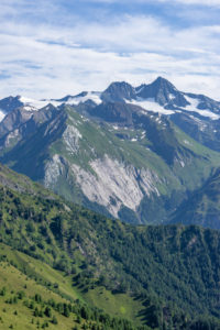 Europa, Österreich, Tirol, Osttirol, Kals am Großglockner, Blick von der Kalser Höhe auf den Großglockner Europa, Österreich, Tirol, Osttirol, Kals am Großglockner, Blick von der Kalser Höhe auf den Großglockner