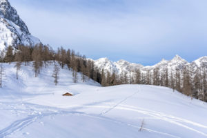 Europe, Austria, Berchtesgaden Alps, Salzburg, Werfen, Ostpreussenhütte, Blühnteckalm in the snowy winter landscape Europe, Austria, Berchtesgaden Alps, Salzburg, Werfen, Ostpreussenhütte, Blühnteckalm in the snowy winter landscape