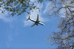 Flugzeug am Himmel Flugzeug am Himmel