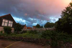 Gewitter über Garten Gewitter über Garten