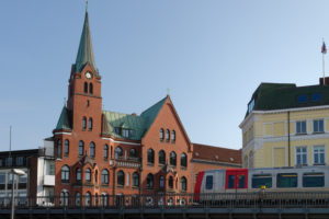 Elevated Railway at Johannisbollwerk and Swedish Gustav- Adolfs- Church at the Port of Hamburg, Hamburg, Elbe, Hanseatic City, Germany Elevated Railway at Johannisbollwerk and Swedish Gustav- Adolfs- Church at the Port of Hamburg, Hamburg, Elbe, Hanseatic City, Germany