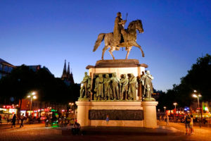 Germany, North Rhine-Westphalia, Cologne, Heumarkt, equestrian monument to the Prussian King Friedrich Wilhelm III, in the evening, illuminated Germany, North Rhine-Westphalia, Cologne, Heumarkt, equestrian monument to the Prussian King Friedrich Wilhelm III, in the evening, illuminated