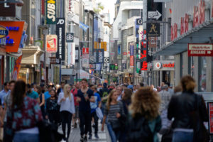 Germany, North Rhine-Westphalia, Cologne, downtown, pedestrian area, the shopping street Hohe Straße, people shopping Germany, North Rhine-Westphalia, Cologne, downtown, pedestrian area, the shopping street Hohe Straße, people shopping
