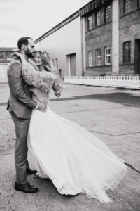Newlyweds, outside Newlyweds, outside