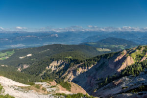 Aldein, Provinz Bozen, Südtirol, Italien. Geoparc Bletterbach. Blick in die Gorz, dem Talende der Bletterbachschlucht Aldein, Provinz Bozen, Südtirol, Italien. Geoparc Bletterbach. Blick in die Gorz, dem Talende der Bletterbachschlucht