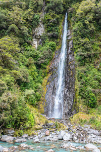 Thunder Creek Falls, Haast Pass, South Island, West Coast, New Zealand