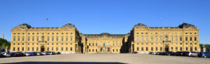 Germany, Bavaria, Upper Franconia Region, WĂ¼rzburg, Residenzplatz, Franconia fountain (Frankoniabrunnen) in front of WĂ¼rzburg residence of the eighteenth century (Residenz), baroque style, listed as World Heritage by UNESCO Germany, Bavaria, Upper Franconia Region, WĂ¼rzburg, Residenzplatz, Franconia fountain (Frankoniabrunnen) in front of WĂ¼rzburg residence of the eighteenth century (Residenz), baroque style, listed as World Heritage by UNESCO
