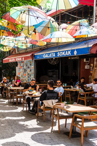 Turkey, Istanbul, Coffee bar in Galata