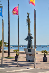 Santiago the Apostola, Statue, Playa de Colon, Paseo Maritimo, Santiago de Ribera, Mar Menor, autonomous region of Murcia, Spain,