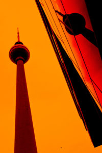 Alexanderplatz, Berlin-Mitte, Spiegelung vom Berliner Fernsehturm Alexanderplatz, Berlin-Mitte, Spiegelung vom Berliner Fernsehturm