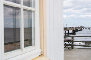 Germany, Mecklenburg-Western Pomerania, Usedom Island, pier, house, window, close-up, detail Germany, Mecklenburg-Western Pomerania, Usedom Island, pier, house, window, close-up, detail