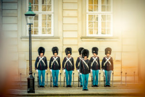 Europa, Dänemark, Kopenhagen, Schloss, Amalienborg, Wache, königliche Wache, Garde Europa, Dänemark, Kopenhagen, Schloss, Amalienborg, Wache, königliche Wache, Garde
