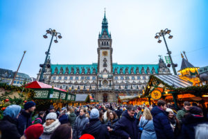 Germany, Hamburg, old town, Christmas market on the Rathausmarkt Germany, Hamburg, old town, Christmas market on the Rathausmarkt