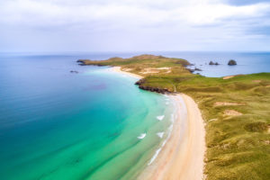 The beach of the peninsula Balnakeil The beach of the peninsula Balnakeil