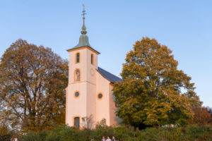 Deutschland, Baden-Württemberg, Kraichgau, Bruchsal-Untergrombach, Michaelskapelle, barocke Wallfahrtskirche auf dem Michaelsberg, Westrand des Kraichgauer Hügellandes, Deutschland, Baden-Württemberg, Kraichgau, Bruchsal-Untergrombach, Michaelskapelle, barocke Wallfahrtskirche auf dem Michaelsberg, Westrand des Kraichgauer Hügellandes,