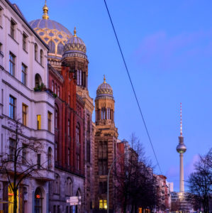Deutschland, Berlin, Neue Synagoge an der Oranienburger Straße. Deutschland, Berlin, Neue Synagoge an der Oranienburger Straße.