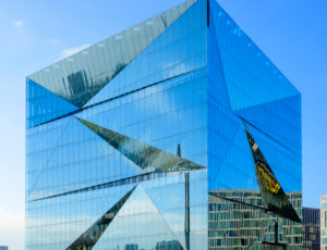 Deutschland, Berlin, Cube Berlin am Hauptbahnhof. Deutschland, Berlin, Cube Berlin am Hauptbahnhof.