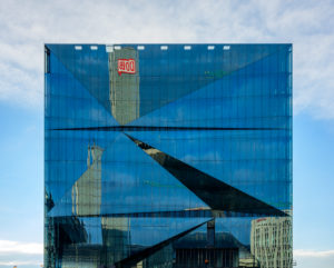 Deutschland, Berlin, Cube Berlin am Hauptbahnhof. Deutschland, Berlin, Cube Berlin am Hauptbahnhof.