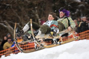 Deutschland, Bayern, Isarwinkel, Gaißach, Schnablerrennen, Schlitten, Sprung, Winter, Deutschland, Bayern, Isarwinkel, Gaißach, Schnablerrennen, Schlitten, Sprung, Winter,