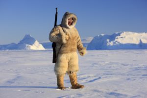 Grönland, Qaanaaq, Mann, Inuit, Gewehr, Landschaft, Grönland, Qaanaaq, Mann, Inuit, Gewehr, Landschaft,