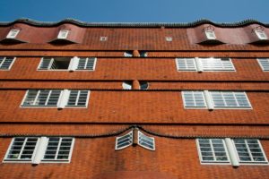 Het Schip, apartement block in 'Spaarndammerbuurt' (neighborhood), Amsterdam-West, scholl of Amsterdam, Amsterdam, Holland, Netherlands Het Schip, apartement block in 'Spaarndammerbuurt' (neighborhood), Amsterdam-West, scholl of Amsterdam, Amsterdam, Holland, Netherlands