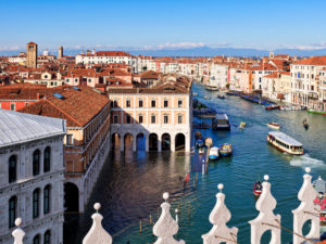 Roof terrace, deep view, Grand Canal, Aqua Alta, flood, fish market, sunny, morning Roof terrace, deep view, Grand Canal, Aqua Alta, flood, fish market, sunny, morning