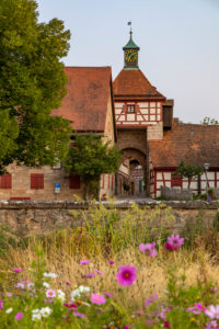 Entrance to the courtyard of Cadolzburg Castle in the evening light, Cadolzburg, Franconia, Bavaria, Germany Entrance to the courtyard of Cadolzburg Castle in the evening light, Cadolzburg, Franconia, Bavaria, Germany