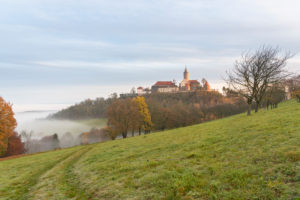 Sunrise over the Leuchtenburg with fog over the Saale valley. Sunrise over the Leuchtenburg with fog over the Saale valley.