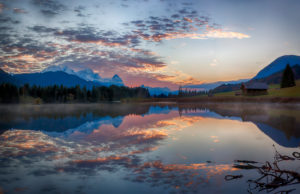 Geroldsee mit Wolkenspiegelung am Abend Geroldsee mit Wolkenspiegelung am Abend