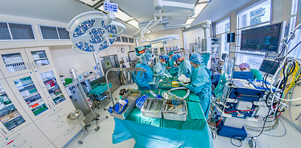 Surgeons-Heart valve replacement surgery, operating room,