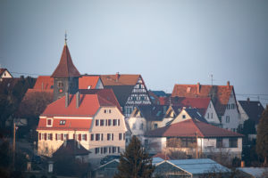 The core of the Stuttgart-Heumaden district with a view of the old Protestant church, the rectory and the oldest house in Heumaden. The core of the Stuttgart-Heumaden district with a view of the old Protestant church, the rectory and the oldest house in Heumaden.