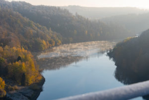 Germany, Saxony-Anhalt, Upper Harz, view from the suspension bridge TitanRT at the Rappbodetalsperre, reservoir, Harz.