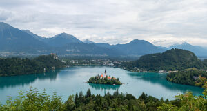 Lake Bled in north-western Slovenia with the famous island church of the Assumption of the Virgin Mary, Bled, Upper Carniola region (Gorenjska), Slovenia