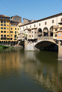 Ponte Vecchio, historic bridge over the Arno in Florence, Tuscany, Italy.