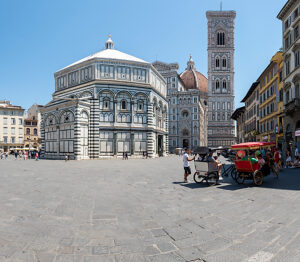 Piazza del Duomo with the Cathedral of Santa Maria del Fiore, the Baptistery of San Giovanni and Giotto's bell tower, Florence, Tuscany, Italy.