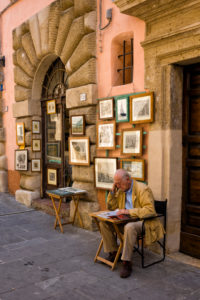 Gallery in Sorano, Tuscany Gallery in Sorano, Tuscany