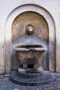 Löwenbrunnen in Spoleto (Umbrien) Löwenbrunnen in Spoleto (Umbrien)