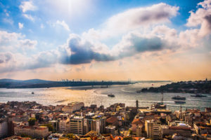 Blick vom Galataturm auf den Bosporus in Istanbul Blick vom Galataturm auf den Bosporus in Istanbul